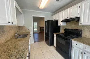 2930 Governors Ct, Marietta, GA 30066 - Photo 3