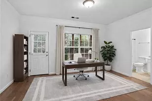 715 Coligny Ct, Sandy Springs, GA 30350 - Photo 15