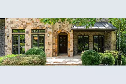 4915 Northway Drive NE, Sandy Springs, GA 30342 - Photo 5