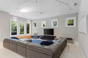 4915 Northway Dr NE, Sandy Springs, GA 30342 - Photo 45