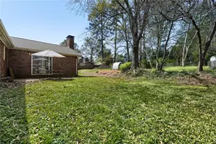 1661 Huntington Dr, Marietta, GA 30066 - Photo 25