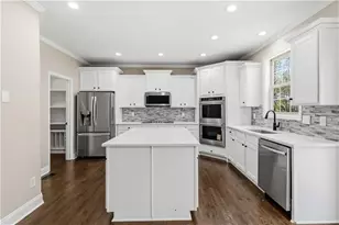 2704 Ivy Cir, Conyers, GA 30013 - Photo 19