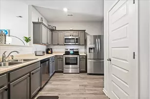 2641 Parrish Ct, Lithonia, GA 30038 - Photo 9