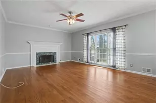 2072 Perrin Dr, Lawrenceville, GA 30043 - Photo 15