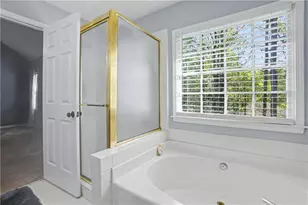 2072 Perrin Dr, Lawrenceville, GA 30043 - Photo 25