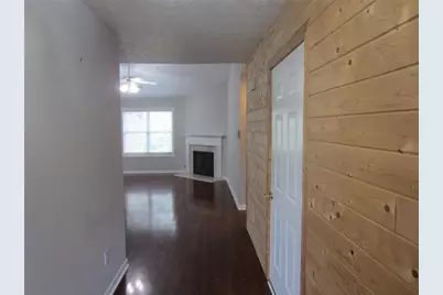 6285 Huntcliff Drive, Flowery Branch, GA 30542 - Photo 3