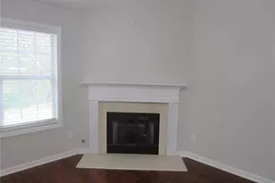 6285 Huntcliff Dr, Flowery Branch, GA 30542 - Photo 5