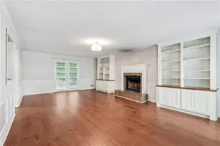 2895 Shurburne Dr, Alpharetta, GA 30022 - Photo 7