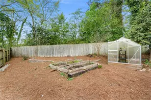 1019 Greenbriar Cir, Decatur, GA 30033 - Photo 23