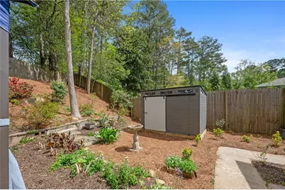 1019 Greenbriar Circle, Decatur, GA 30033 - Photo 19