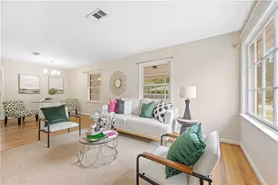 1019 Greenbriar Cir, Decatur, GA 30033 - Photo 3