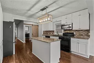 2634 Birch Street SE, Smyrna, GA 30080 - Photo 9