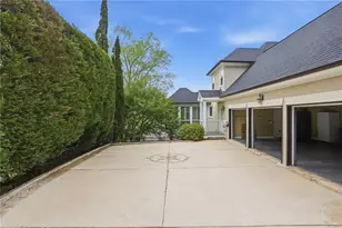 641 E Shore Dr, Canton, GA 30114 - Photo 49