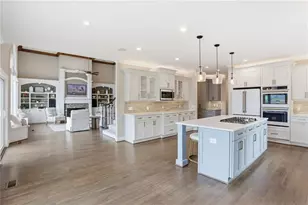 641 E Shore Dr, Canton, GA 30114 - Photo 11