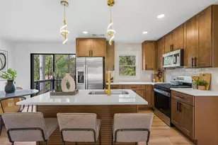 960 Pine Forest Dr, Mableton, GA 30126 - Photo 13