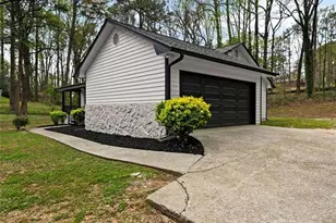 5350 Hearn Rd, Ellenwood, GA 30294 - Photo 7