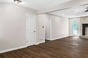 5350 Hearn Rd, Ellenwood, GA 30294 - Photo 25