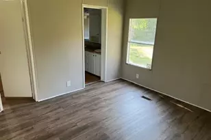 6185 Leigh Ln, Gainesville, GA 30506 - Photo 5