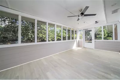 6078 Hillvale Road, Lithonia, GA 30058 - Photo 13
