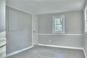 6078 Hillvale Rd, Lithonia, GA 30058 - Photo 9