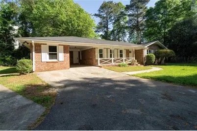 6078 Hillvale Road, Lithonia, GA 30058 - Photo 1