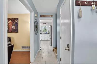 6431 Wright Road, Atlanta, GA 30328 - Photo 3