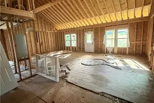 879 Edwin Pl NW, Atlanta, GA 30318 - Photo 17