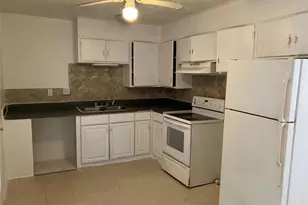 1031 Pine St NE St, Conyers, GA 30012 - Photo 11