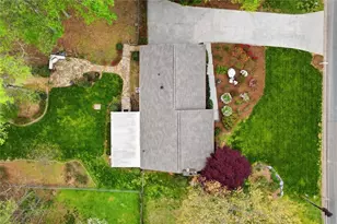 2575 Valleyhill Dr, Acworth, GA 30102 - Photo 7