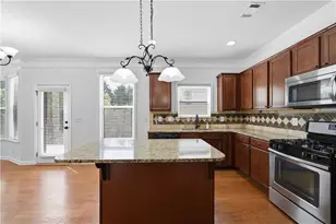 305 Nichols Ridge Points, Suwanee, GA 30024 - Photo 13