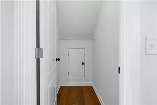 305 Nichols Ridge Points, Suwanee, GA 30024 - Photo 17