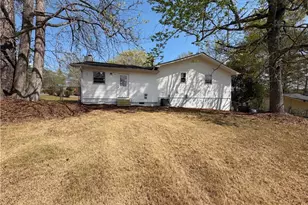 2405 Eric Ln, Douglasville, GA 30135 - Photo 5