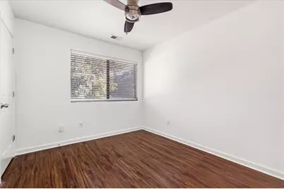 3755 Mulkey Cir, Marietta, GA 30008 - Photo 9