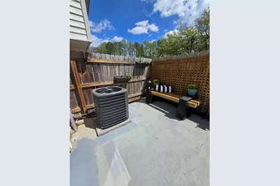 3755 Mulkey Cir, Marietta, GA 30008 - Photo 11