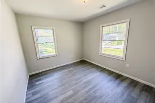 2328 Bonner Rd, Atlanta, GA 30344 - Photo 15