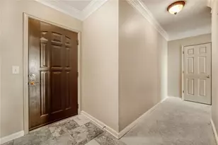 3334 Peachtree Rd NE, Atlanta, GA 30326 - Photo 5