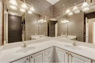 3334 Peachtree Road NE #1208, Atlanta, GA 30326 - Photo 15