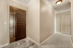 3334 Peachtree Rd NE, Atlanta, GA 30326 - Photo 5