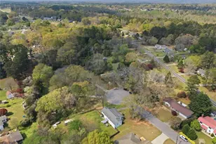 536 Valleyview Dr, Winder, GA 30680 - Photo 25