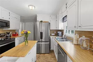 536 Valleyview Dr, Winder, GA 30680 - Photo 5