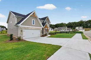 320 Cherokee Rose Ln, Hoschton, GA 30548 - Photo 7