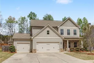 554 Wilbur Dr, Hoschton, GA 30548 - Photo 1