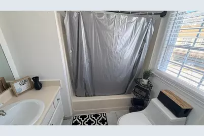 250 Mill Creek Place, Roswell, GA 30076 - Photo 17