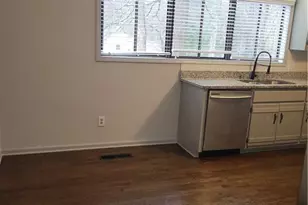 2571 Rocky Springs Dr, Marietta, GA 30062 - Photo 7