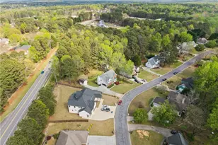 1615 Peachcrest Dr, Lawrenceville, GA 30043 - Photo 33