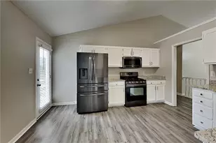 232 Bomar Ln, Douglasville, GA 30134 - Photo 3