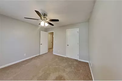 615 Paris Drive, Lawrenceville, GA 30043 - Photo 13