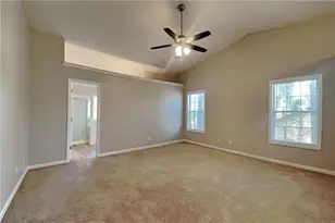 615 Paris Dr, Lawrenceville, GA 30043 - Photo 9