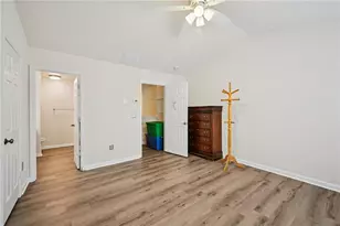 2706 Heathrow Dr, Lawrenceville, GA 30043 - Photo 17