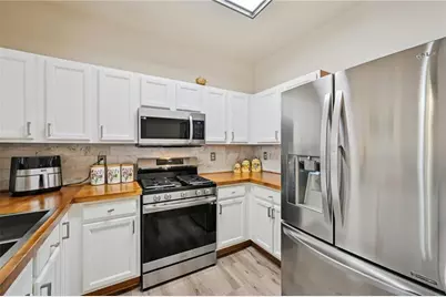 2706 Heathrow Drive, Lawrenceville, GA 30043 - Photo 11